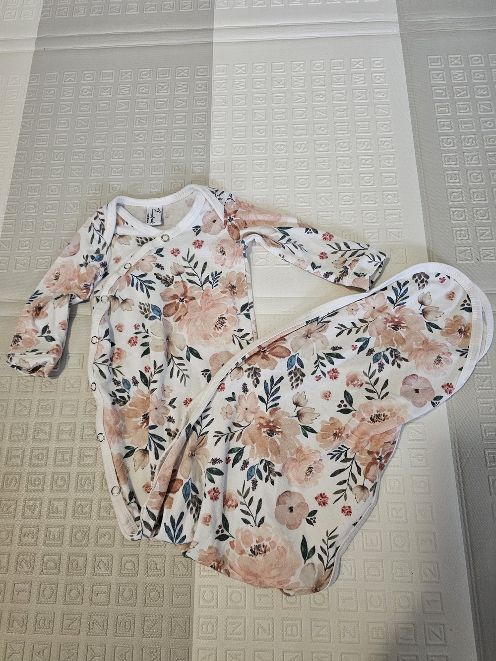 Floral Infant Bodysuit & Swaddle Set - Blush Floral